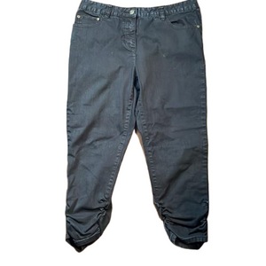 Black vintage Jeanology Capris Jeans Size 8